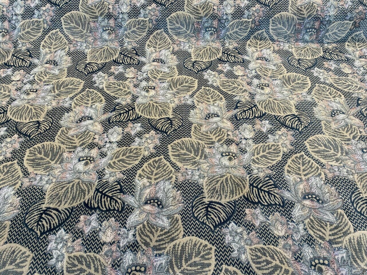 1 Yard Blue Floral Velvet Embossed Vintage Upholstery Soft Durable 68% Polyester 32% Cotton Fabric